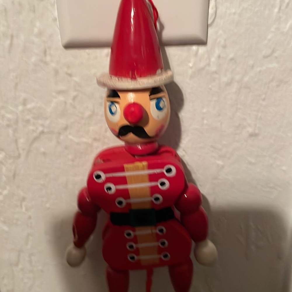 Vintage nutcracker ornament toy - Picture 2 of 8